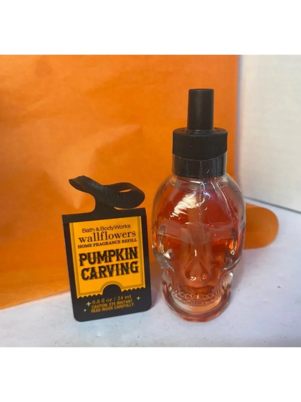 BBW Halloween 2026 “Drippy Skull” Light Up  Wallflower Fragrance Plug & Refill